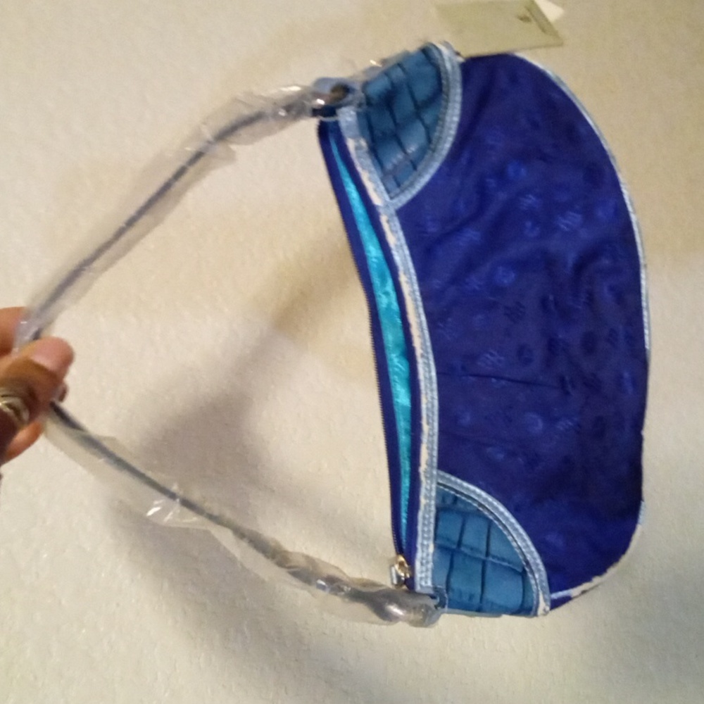 Baby and navy blue Rocawear purse